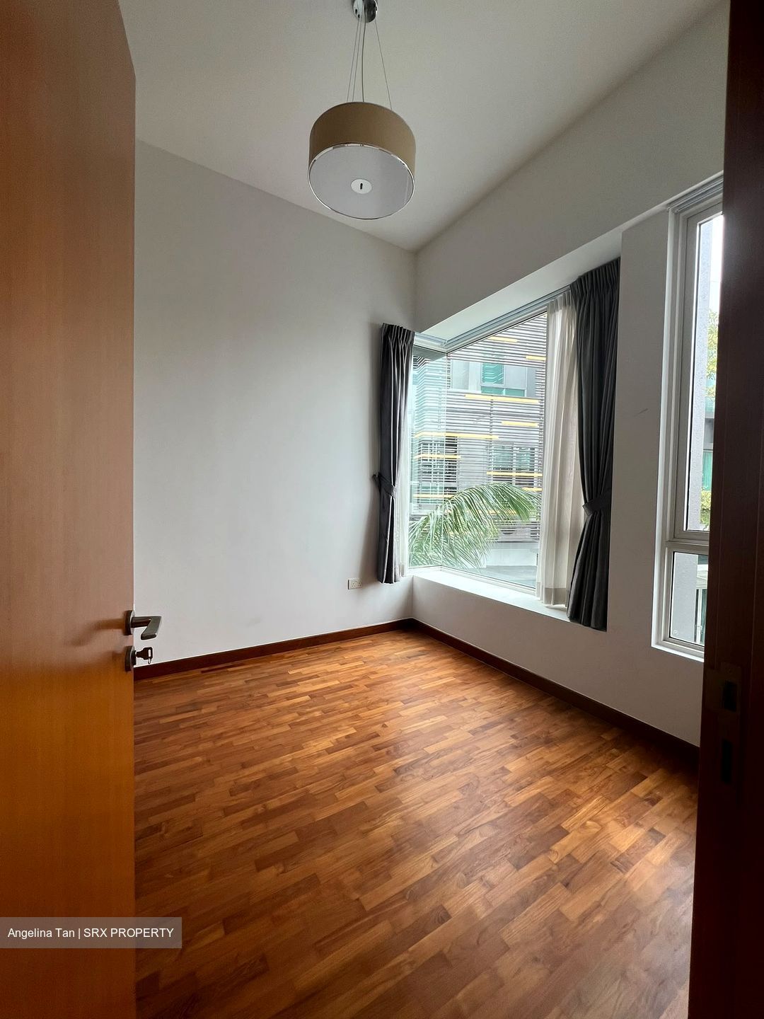 Cabana (D28), Terrace #569640331
